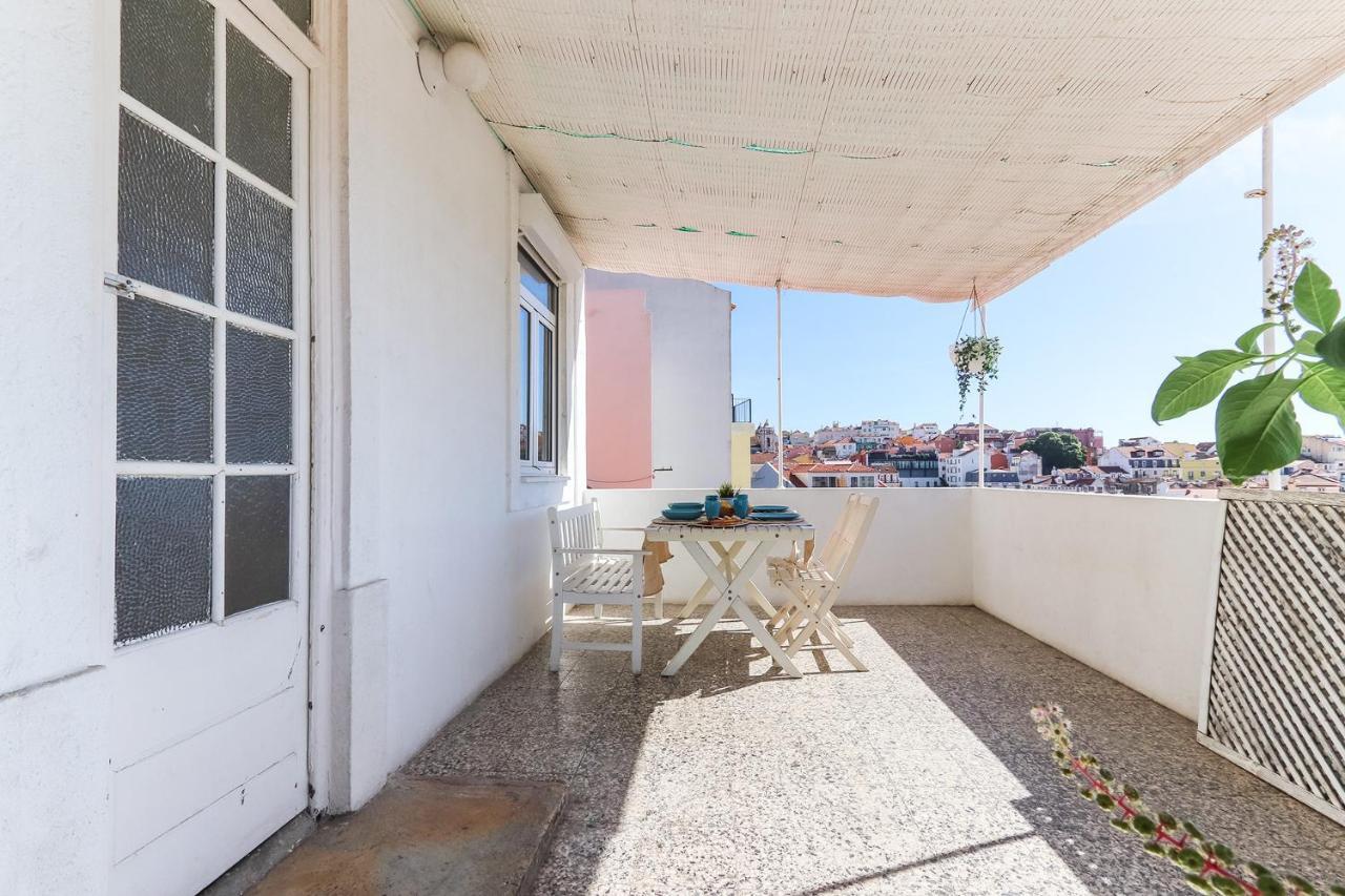 Parlamient River View Apartments By Homing Lisbon Exterior photo